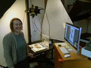 Type specimen imaging station for the Global Plants Initiative